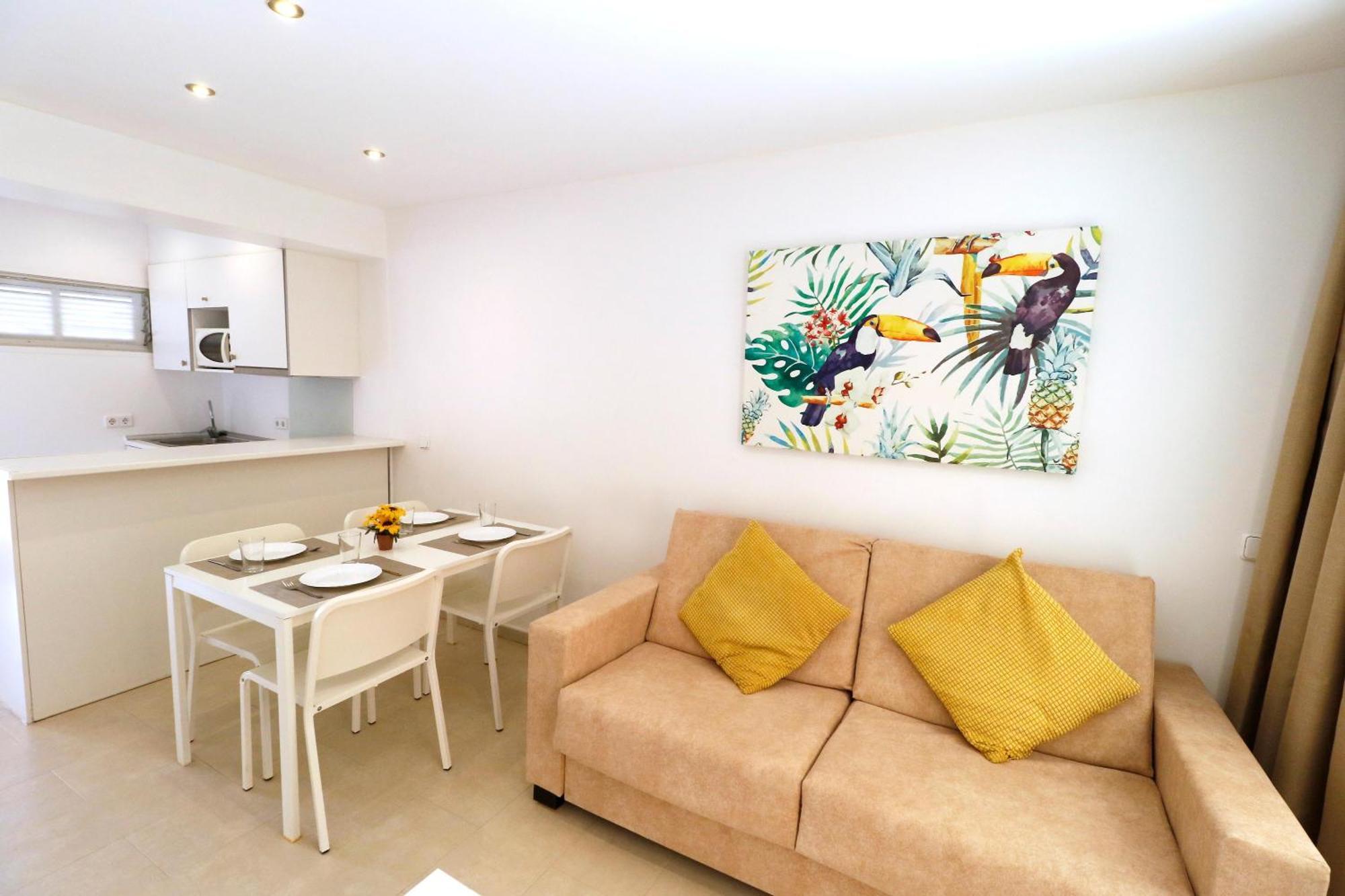 Naika Studios & Apartments Пальма Нова Экстерьер фото